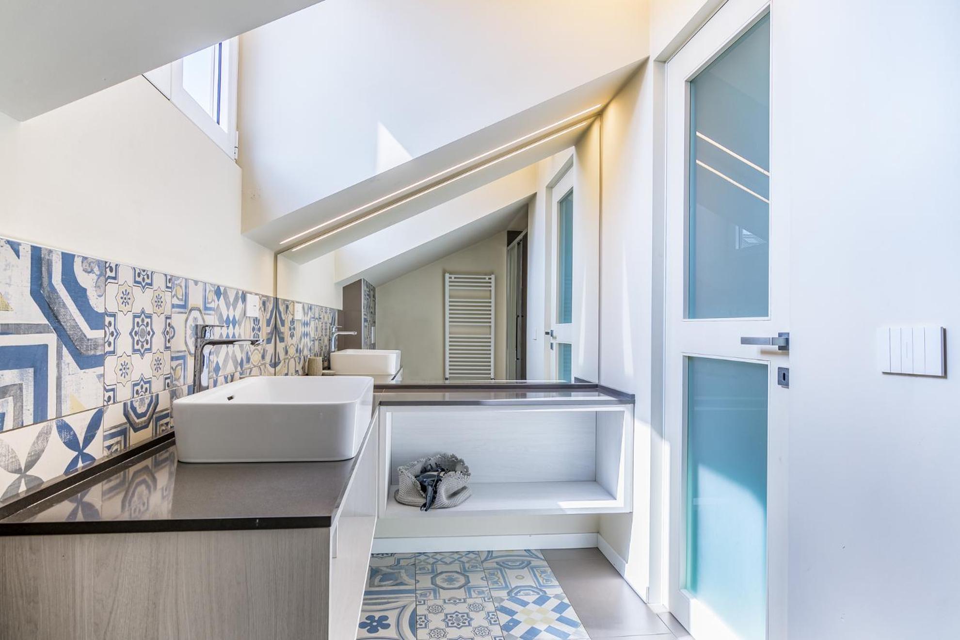 Luxury Flat Duomo 6Pax Wifi Top Apartment มิลาน ภายนอก รูปภาพ